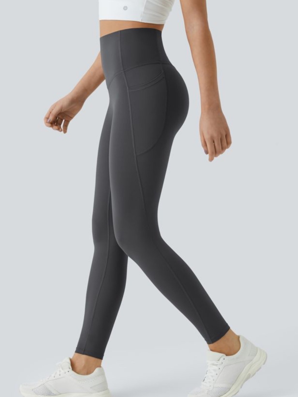 Halara UltraSculpt High Waisted 
Pocket Shaping Training Leggings Small grey